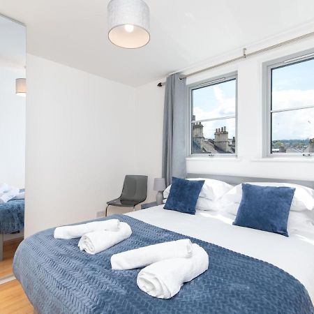 Pass The Keys Bright Modern One Bed Apartment - Bath City Centre Bagian luar foto
