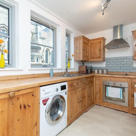 Pass The Keys Bright Modern One Bed Apartment - Bath City Centre Bagian luar foto
