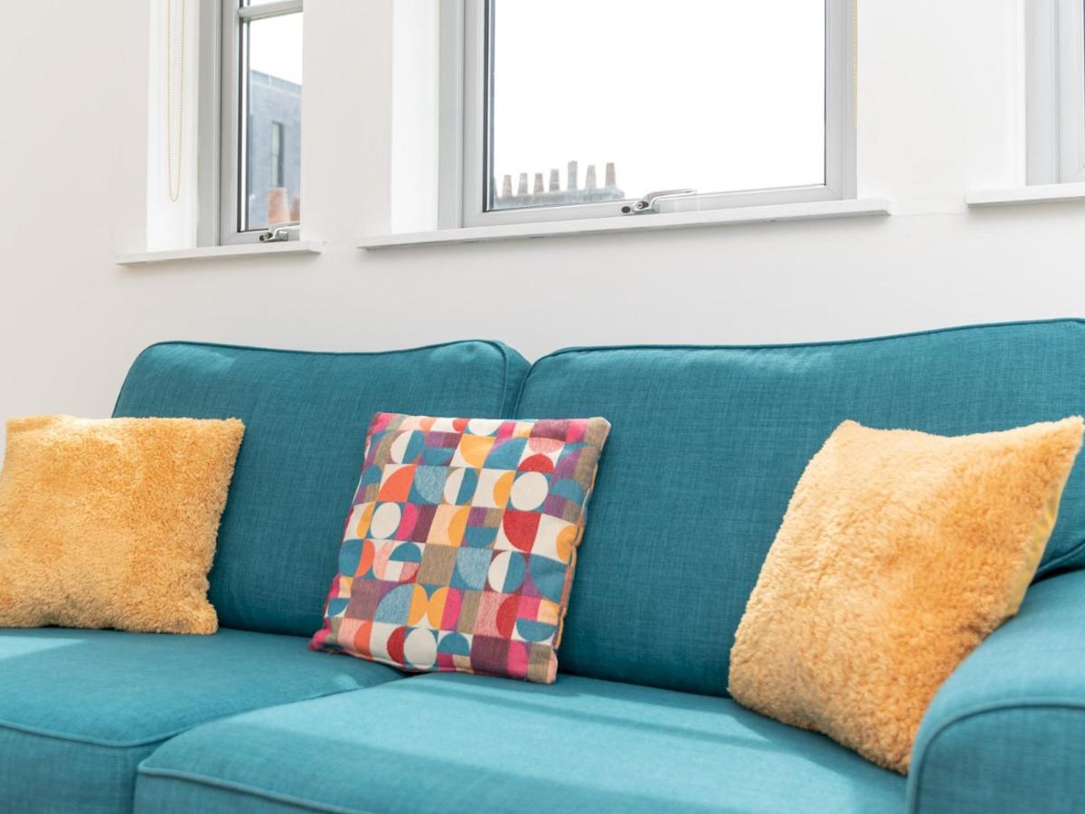 Pass The Keys Bright Modern One Bed Apartment - Bath City Centre Bagian luar foto